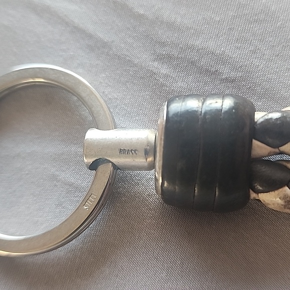 Bottega Veneta Dark Brown Cream Woven Leather Braid Keychain Bag Charm - Picture 5 of 5